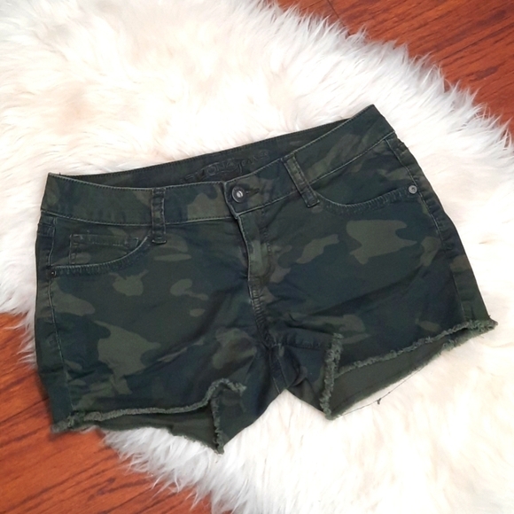 Arizona Jean Company Pants - Arizona Jean Co. Cutoff Shorts